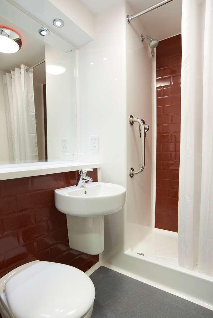 Travelodge Clacton On Sea Central Kamer foto